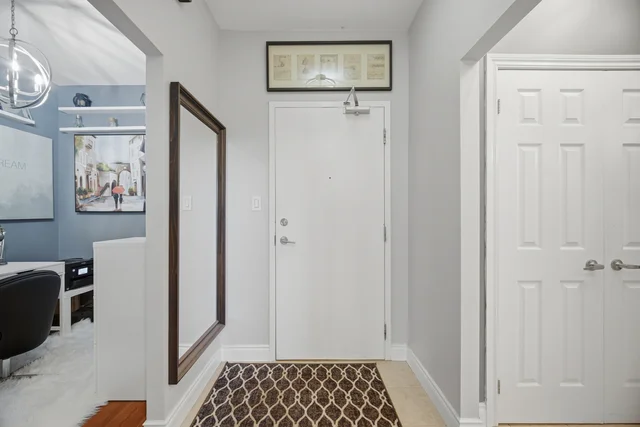 #207-10211 Keele Street, Maple - photo 5