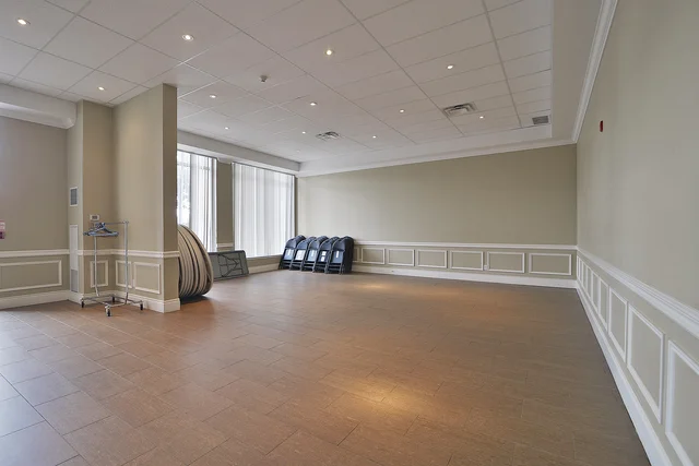 #207-10211 Keele Street, Maple - photo 32