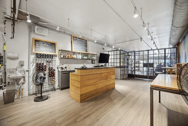 587 - 589 College Street, Toronto - photo 15