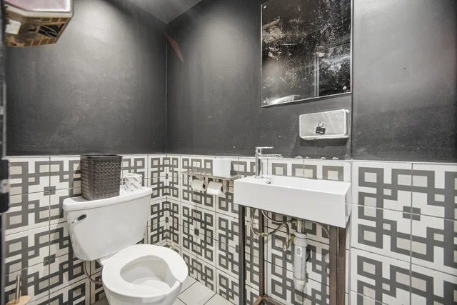 587 - 589 College Street, Toronto - photo 115