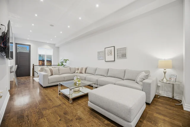3142 Eclipse Avenue, Mississauga - photo 10