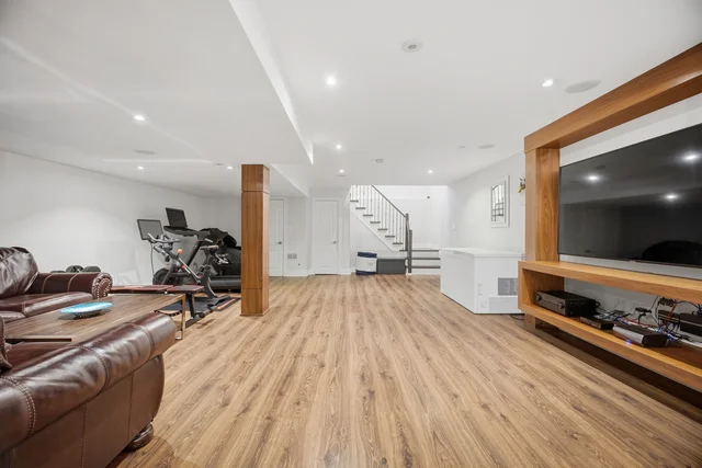 3142 Eclipse Avenue, Mississauga - photo 48