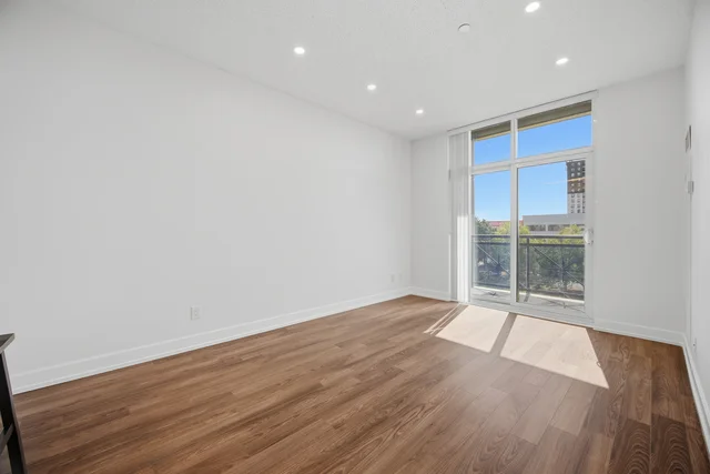 #207-6 Eva Road, Etobicoke - photo 18