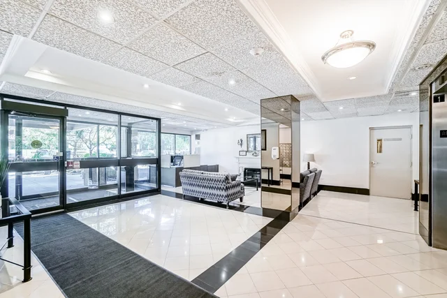 #209-1320 Mississauga Valley Boulevard, Mississauga - photo 5