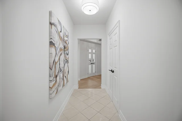 10 Old Mill Trail #210, Etobicoke - photo 8