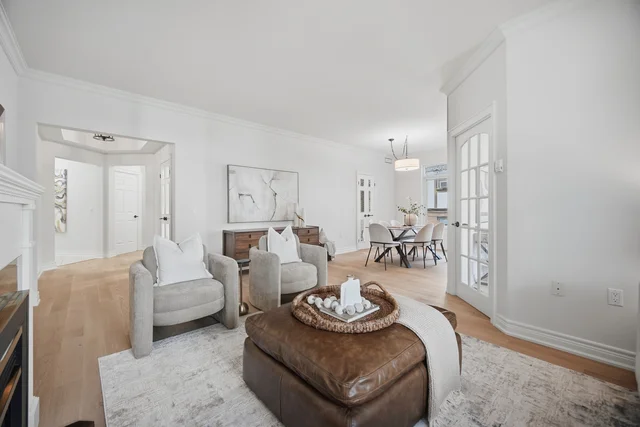 10 Old Mill Trail #210, Etobicoke - photo 15
