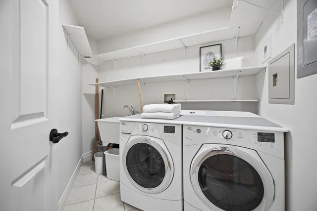 10 Old Mill Trail #210, Etobicoke - photo 42