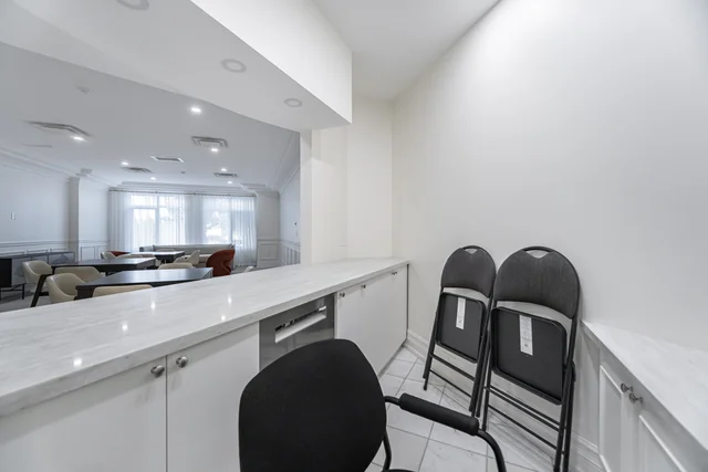 10 Old Mill Trail #210, Etobicoke - photo 54