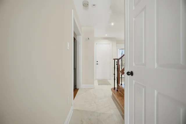 77 Arthurs Crescent, Brampton - photo 22