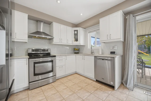 1014 Bradley Terrace, Milton - photo 29