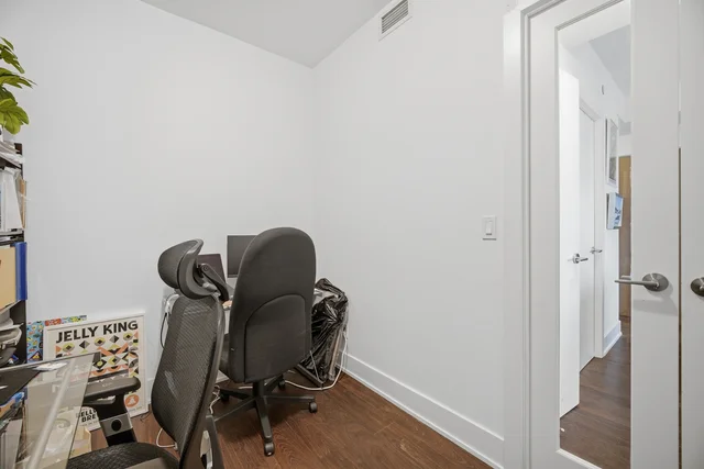 #2505-200 Bloor Street West, Toronto - photo 26