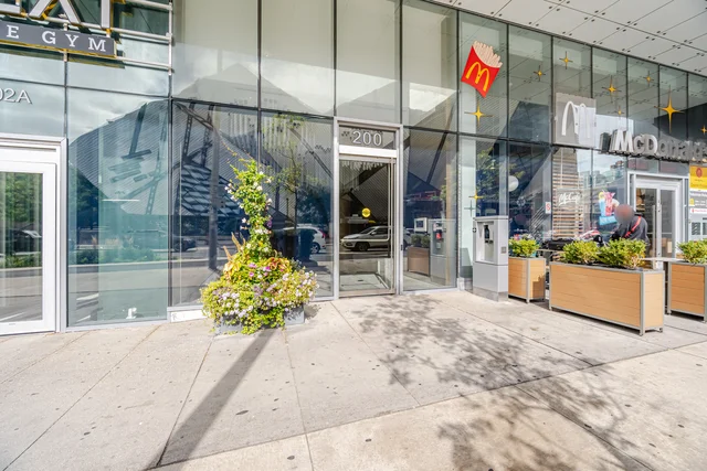#2505-200 Bloor Street West, Toronto - photo 38