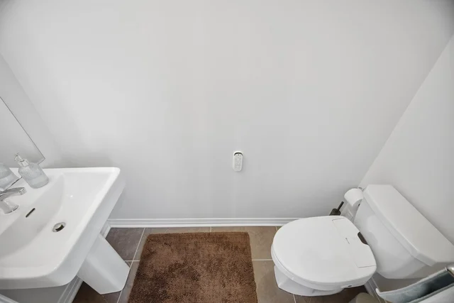 94 Settlers Road East, Oakville - photo 18