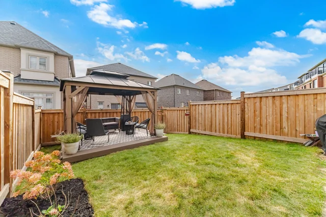 94 Settlers Road East, Oakville - photo 47