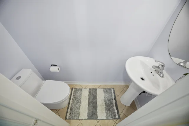 2249 Crestmont Drive, Oakville - photo 33