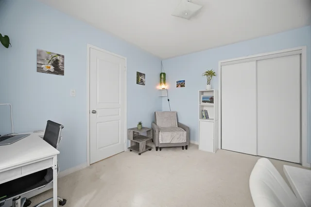 2249 Crestmont Drive, Oakville - photo 46