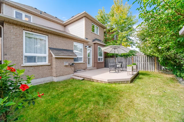 2249 Crestmont Drive, Oakville - photo 65
