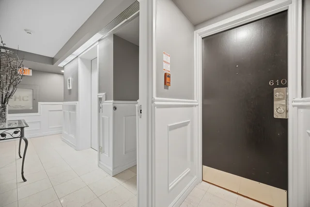 #610-82 Lombard Street, Toronto - photo 8