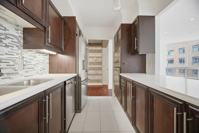 #610-82 Lombard Street, Toronto - photo 12