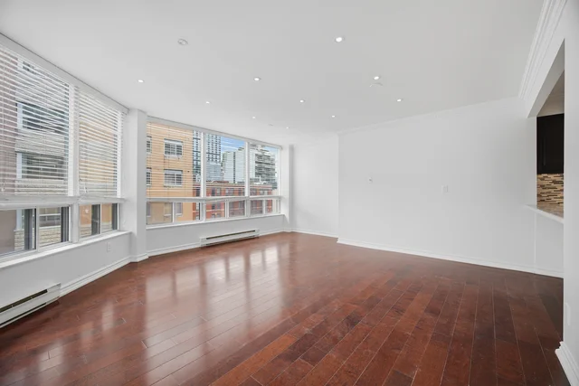 #610-82 Lombard Street, Toronto - photo 22