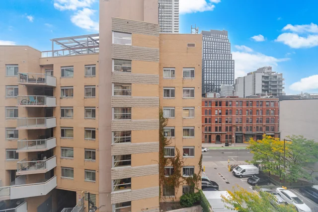 #610-82 Lombard Street, Toronto - photo 41