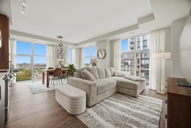 #610-1787 Saint Clair Avenue West, Toronto - photo 10