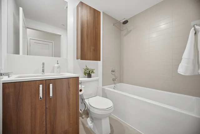 #610-1787 Saint Clair Avenue West, Toronto - photo 22
