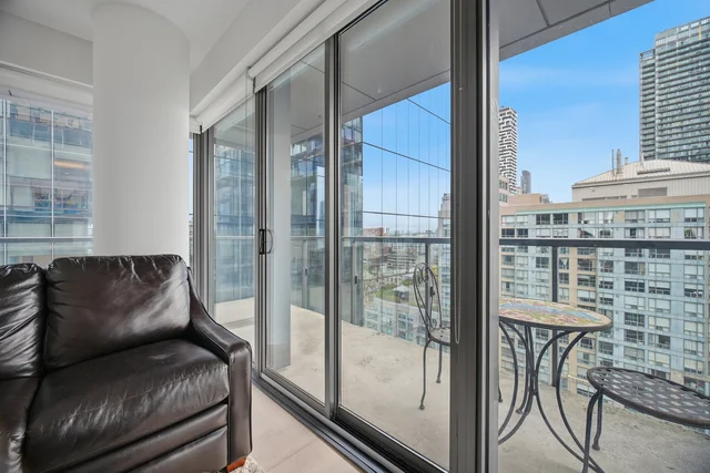 #1407-60 Colborne Street, Toronto - photo 33