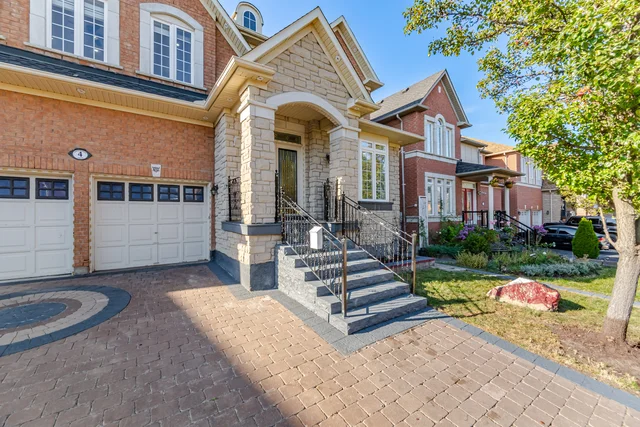 4 Castle Mountain Drive, Brampton - photo 7