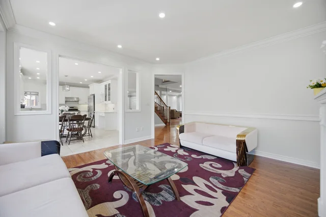 4 Castle Mountain Drive, Brampton - photo 34