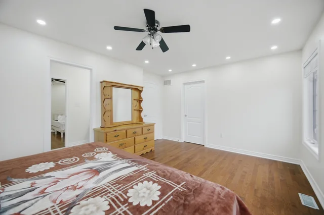 4 Castle Mountain Drive, Brampton - photo 52