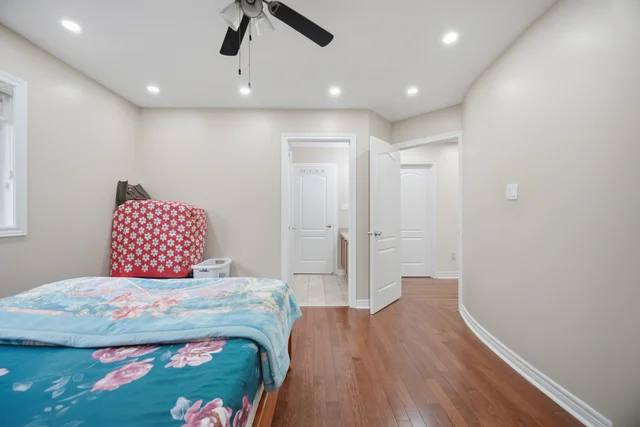 4 Castle Mountain Drive, Brampton - photo 65