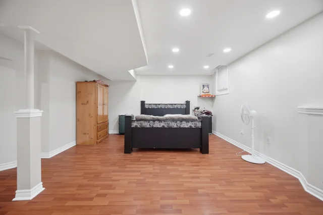 4 Castle Mountain Drive, Brampton - photo 74
