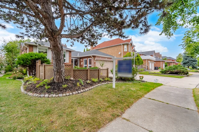10 Piccolo Wood, Brampton - photo 11