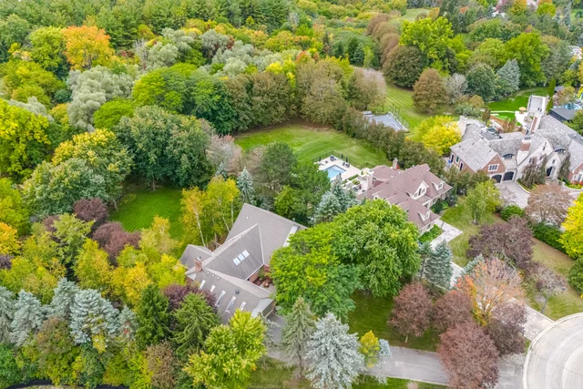 42 Hedgerow Court, Kleinburg - photo 4