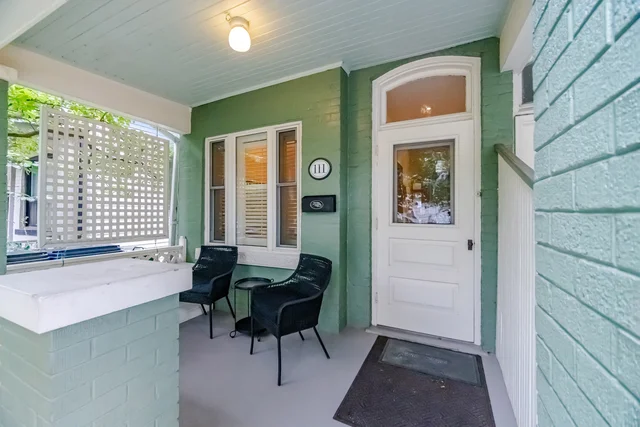 111 Palmerston Avenue, Toronto - photo 4