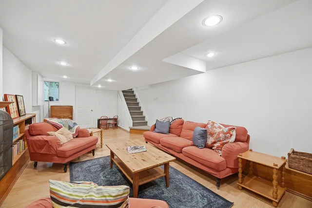 111 Palmerston Avenue, Toronto - photo 40