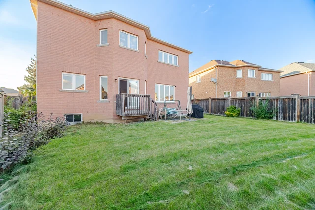 58 Saint Hubert Drive, Brampton - photo 83