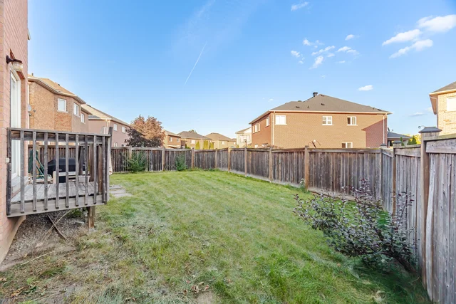 58 Saint Hubert Drive, Brampton - photo 84