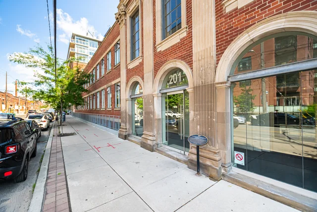 #123-201 Carlaw Avenue, Toronto - photo 6