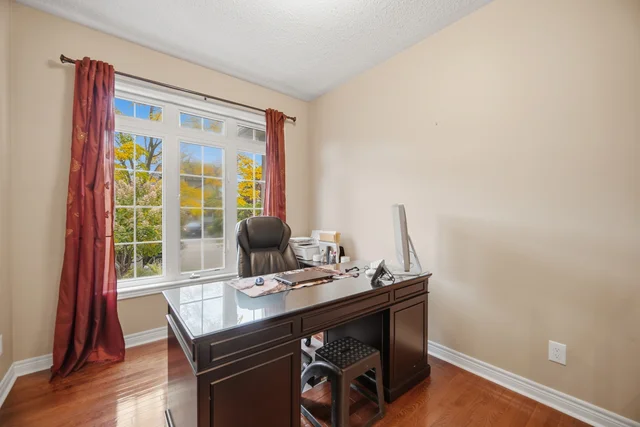 5 Billancourt Crescent, Brampton - photo 18
