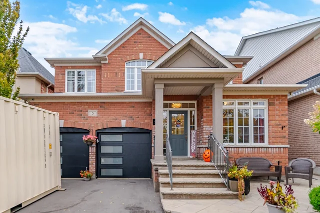 5 Billancourt Crescent, Brampton - photo 2
