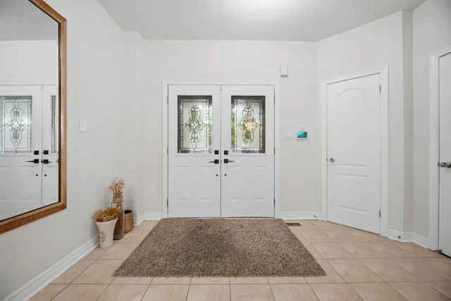10 Sir Jacobs Crescent, Brampton - photo 7