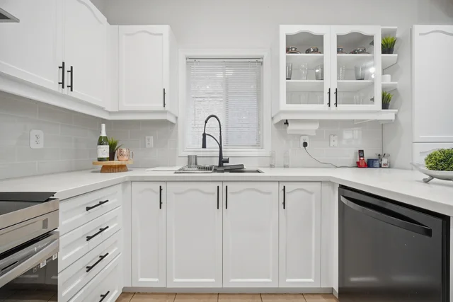 10 Sir Jacobs Crescent, Brampton - photo 17