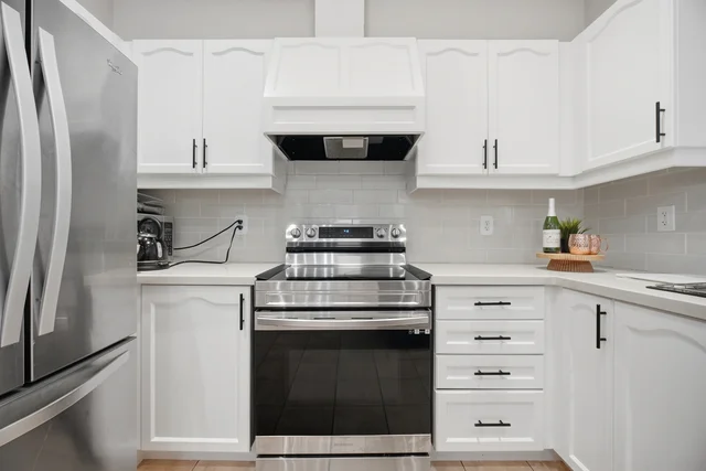 10 Sir Jacobs Crescent, Brampton - photo 19