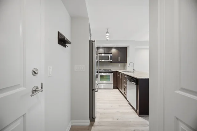 #501-75 East Liberty Street, Toronto - photo 5