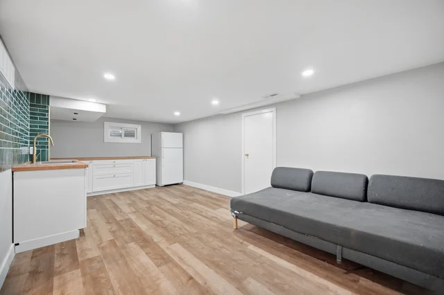 4 Lincoln Crescent, Guelph - photo 48