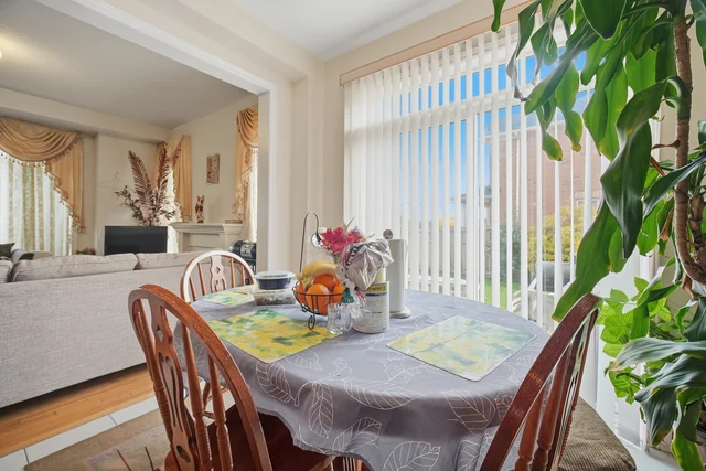 65 Connolly Crescent, Brampton - photo 18