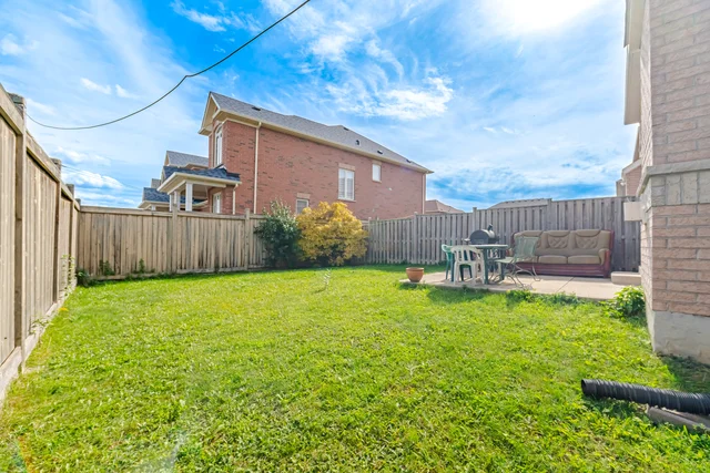 65 Connolly Crescent, Brampton - photo 44