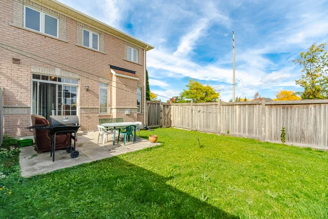 65 Connolly Crescent, Brampton - photo 47